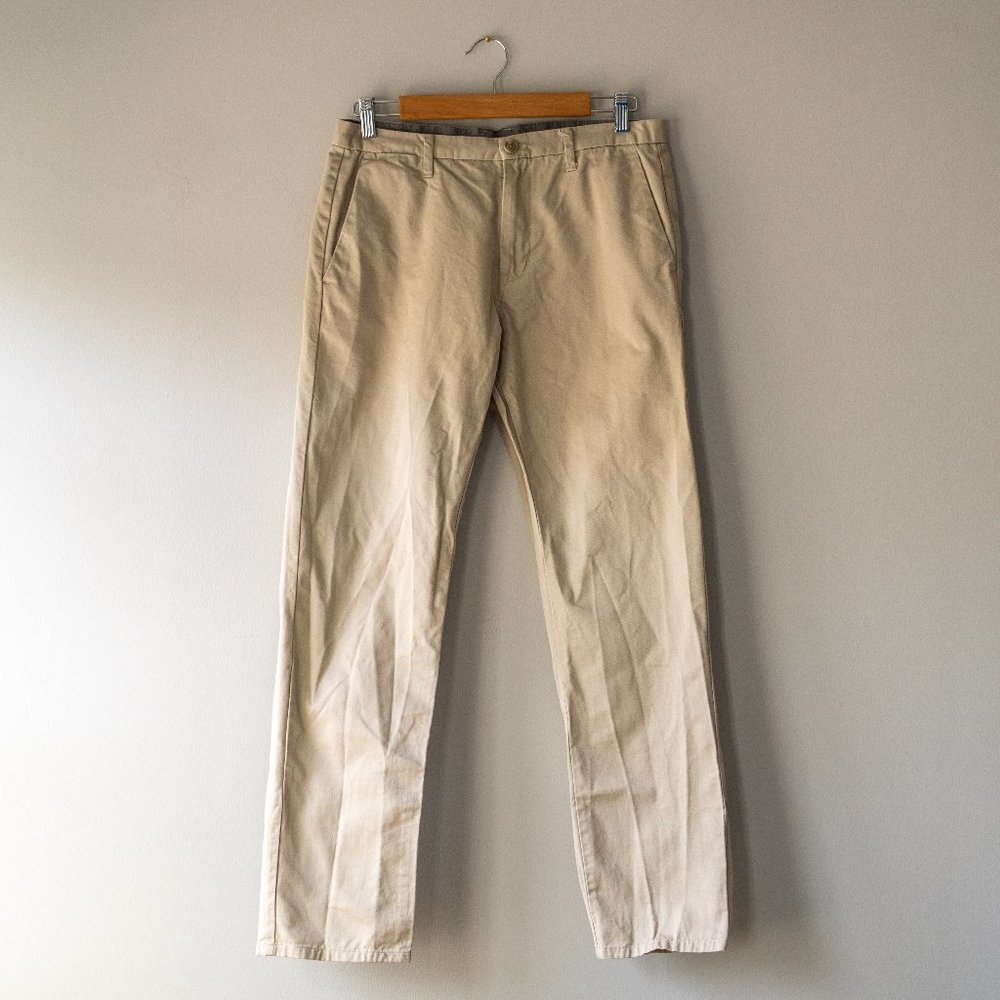 Tan Calvin Klein Khaki "Body Fit" Pants 32x32